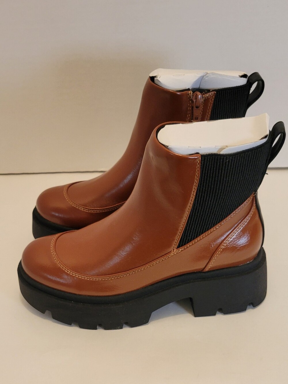 Portland Boot Company Lug Sole Chelsea Ankle Boots Mocha Brown NIB Women's Sz 6 - Picture 4 of 14